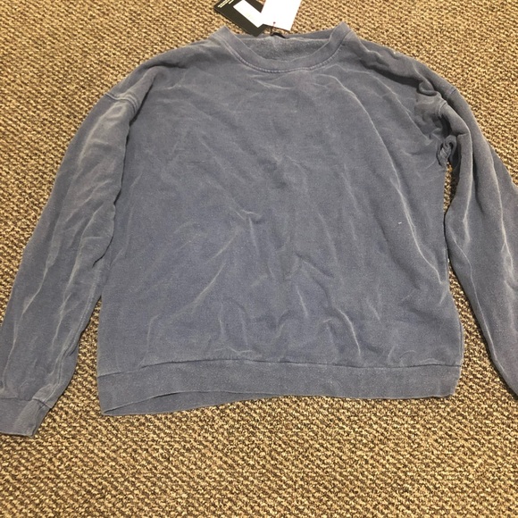 NWT Dusty blue Pretty little thing sweatshirt size small - Picture 3 of 4